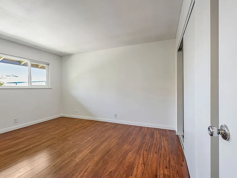 1139 N Shattuck St — Photo 19