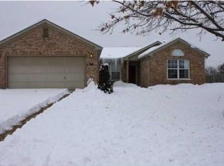 5814 Silver Oaks Dr, Indianapolis, IN 46237
