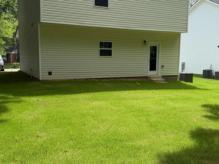 1713 Golf Club Ln — Photo 3