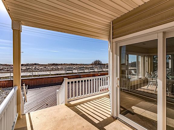 3rd image of 1744 Boardwalk #1