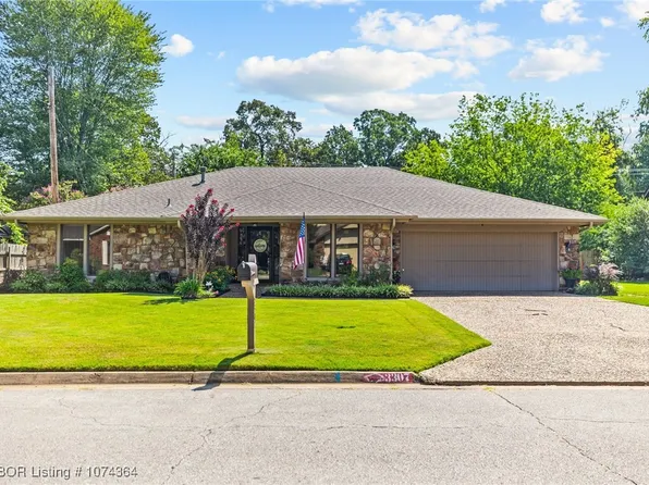 3307 S 98th St, Fort Smith, AR 72903