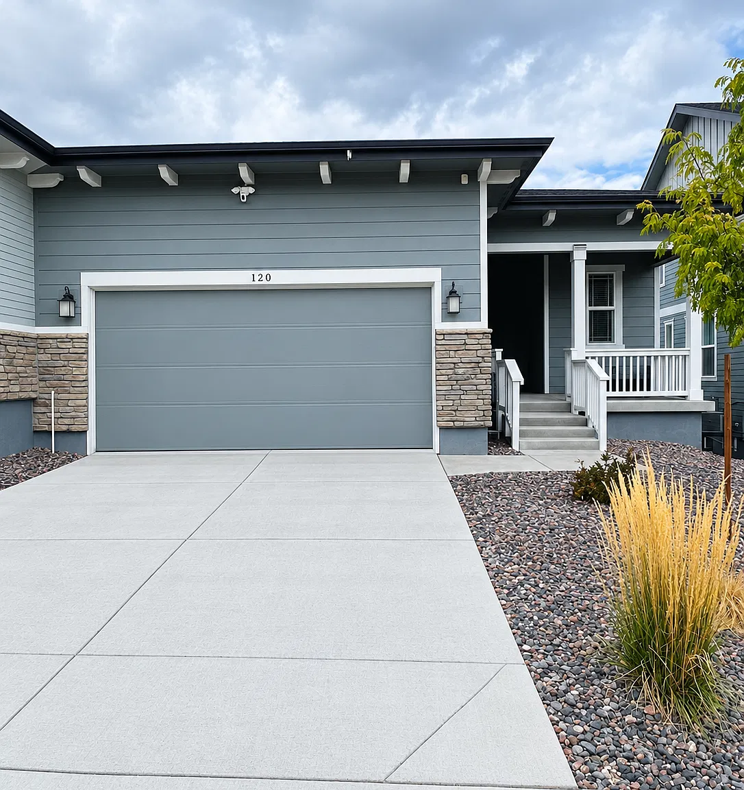 3 bed, 3238 sqft, $3,599 — Photo 1