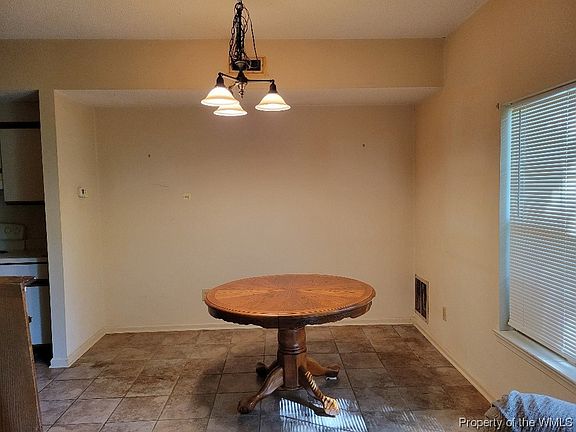 4th image of 5405 Skalak Dr