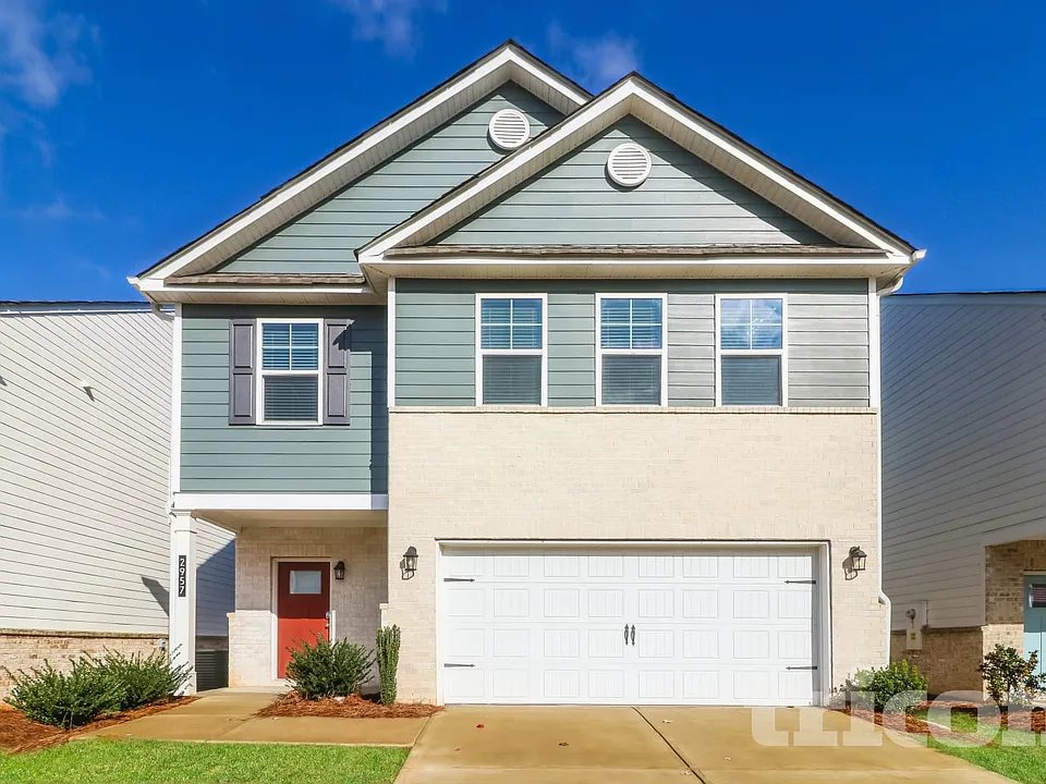 2957 McKenzie Dr