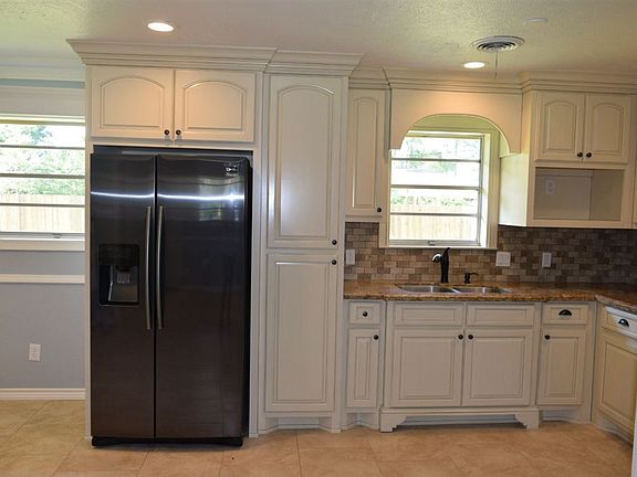 5th image of 13230 Saddlewood Ct