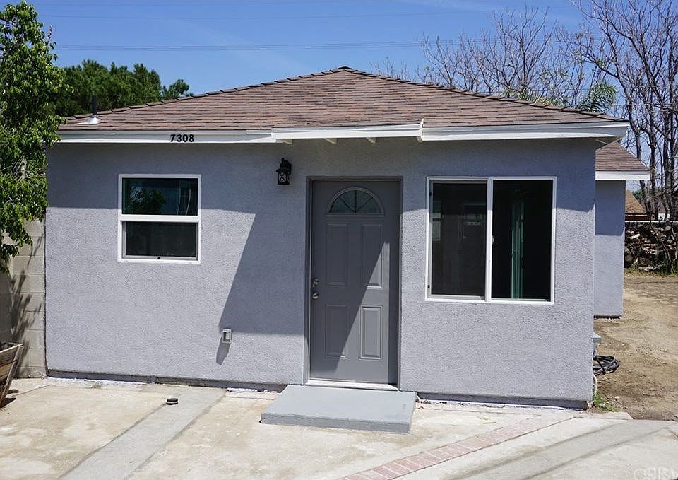 1st image of 7306 Camellia Ave