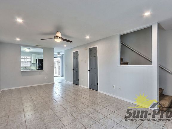 3rd image of 980 Canal View Blvd APT K8