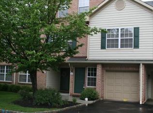 27 Cadence Ct, Morristown, NJ 07960