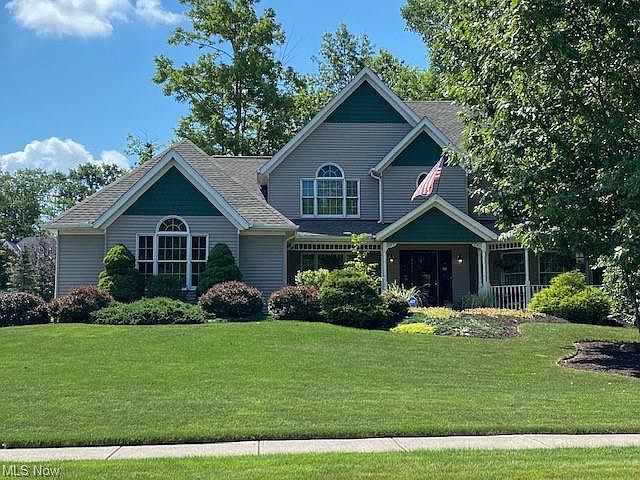 1st image of 6195 Castle Dr