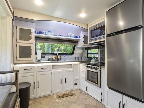5th image of 4229 E Parkway #46-lot 46