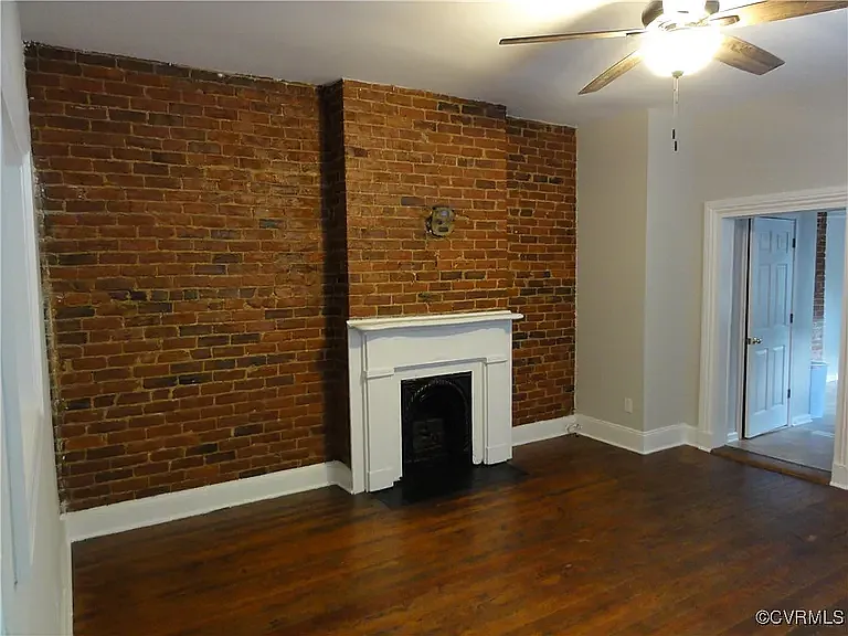 2512 E Leigh St — Photo 5