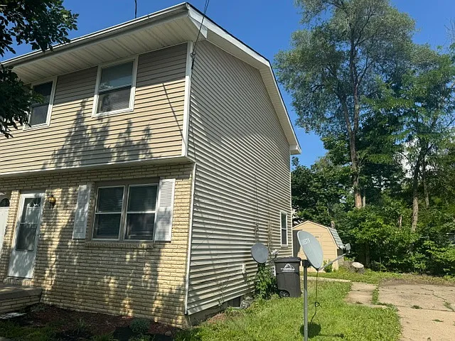4705 SE 3rd St — Photo 13