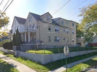 593 Penn St FLOOR 3, Perth Amboy, NJ 08861
