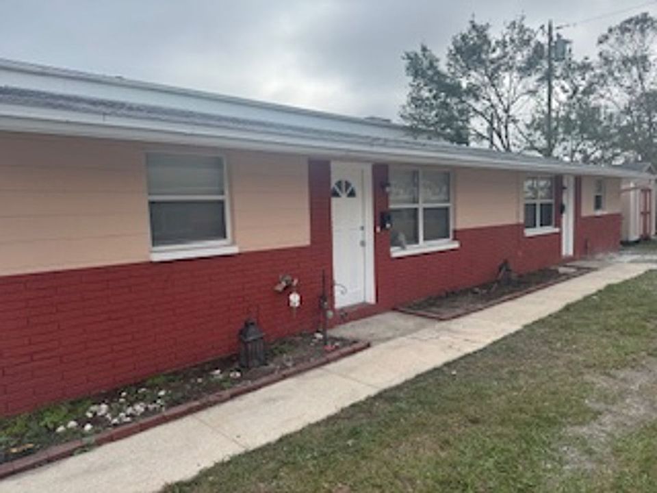 1st image of 420-424 88th Ave N #2B-1BA-672SQFT