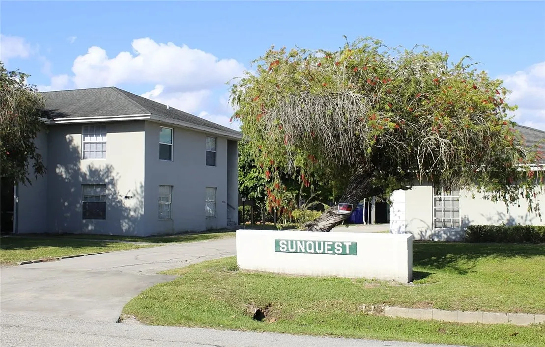 2 bed, 1.0 bath, 800 sqft, $1,550 — Photo 2