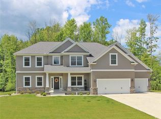 3812 Hidden Springs Dr, Erie, PA