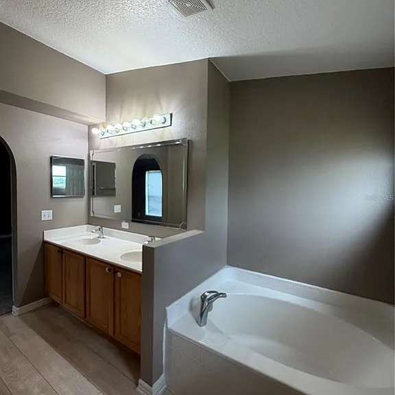 5539 Sycamore Canyon Dr — Photo 19