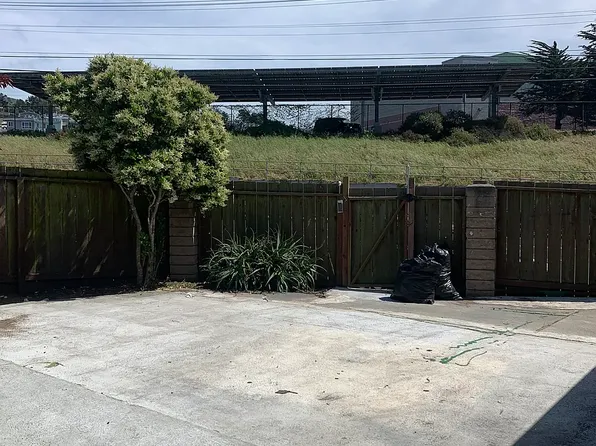 499 Florence St, Daly City, CA 94014