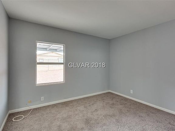 5th image of 206 Gold St