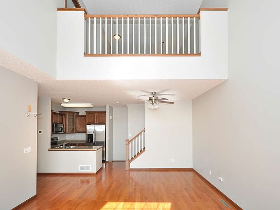 5th image of 17573 54th St NE