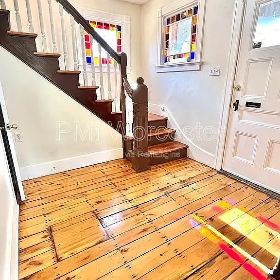 28 Wayne St — Photo 3