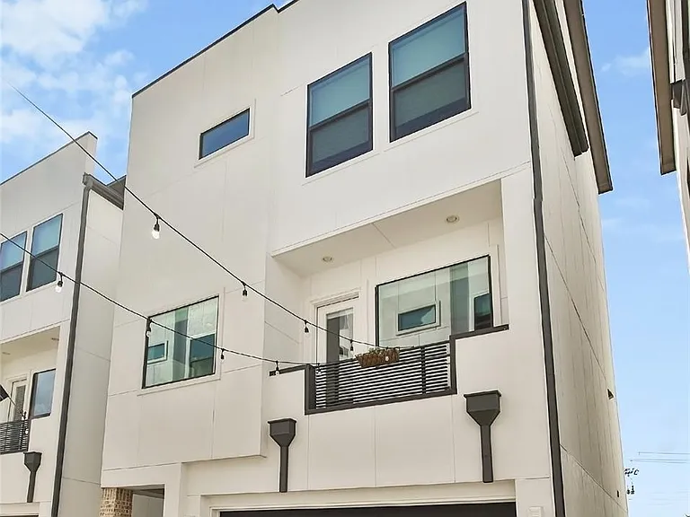 1814 Bingham St — Photo 23