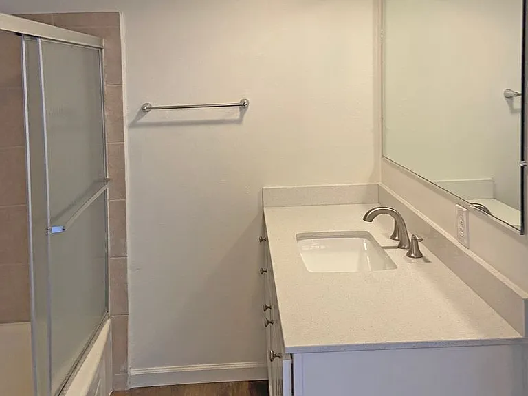 10511 Lexington St — Photo 3