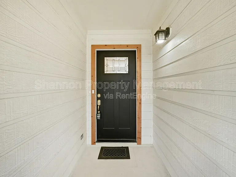 19722 Eagle Canyon Way — Photo 5