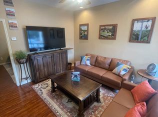 421 W San Antonio St APT H2, San Marcos, TX 78666