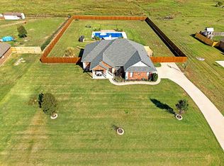 1802 SW Paint Rd, Cache, OK 73527