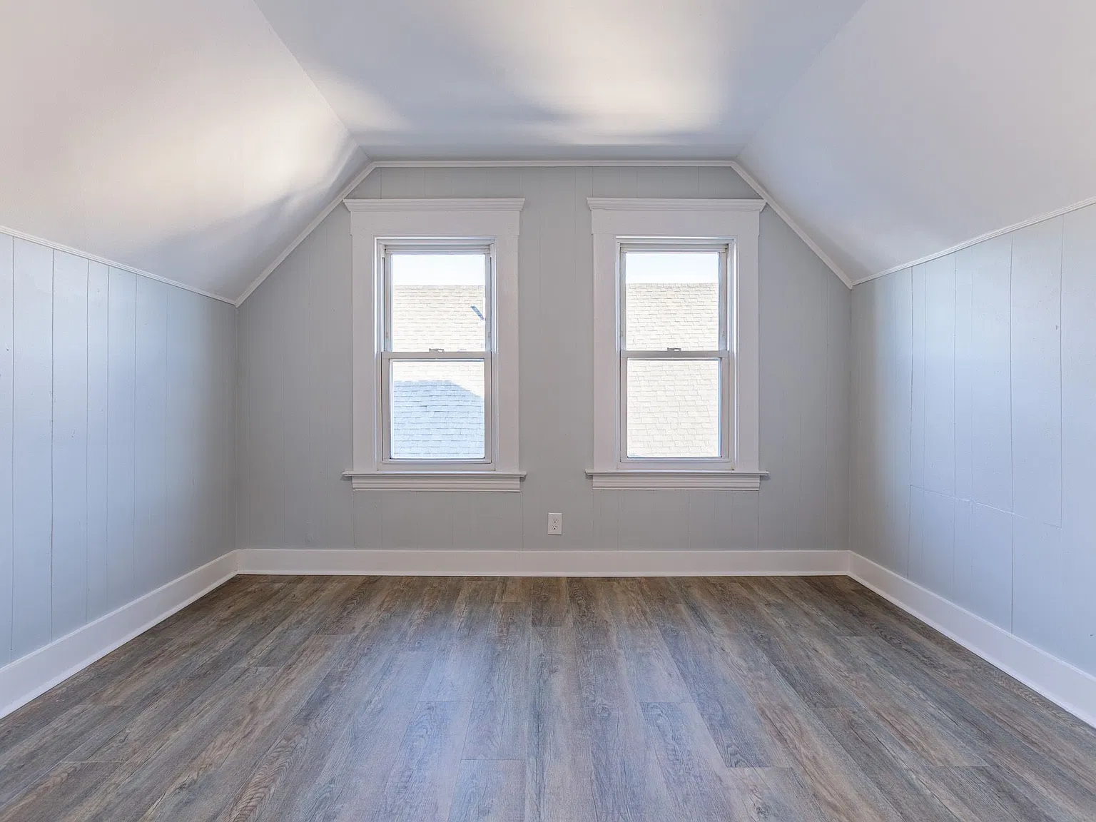 2 bed, 1.0 bath, 1200 sqft, $1,700 — Photo 4