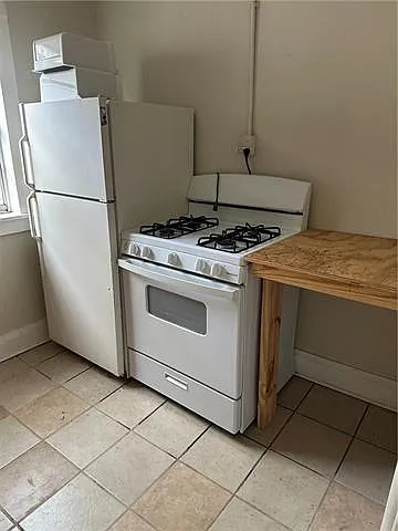 1505 N Roman St — Photo 9