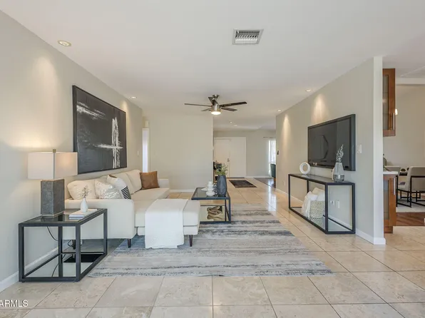 2302 E CORTEZ Street, Phoenix, AZ 85028