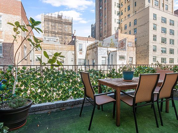 3rd image of 75 W 85th St APT 4B
