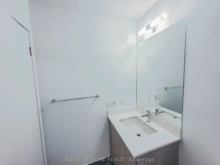395 Square One Dr #315 — Photo 7