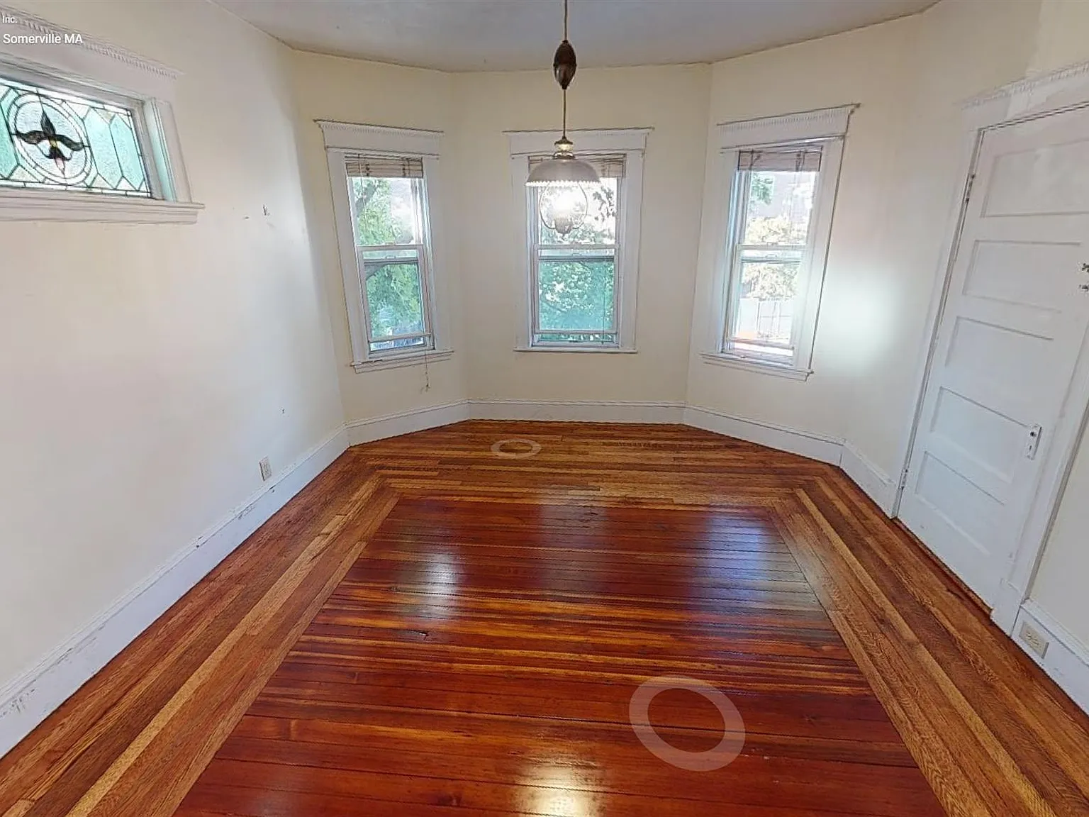 3 bed, 8888 sqft, $4,100 — Photo 4