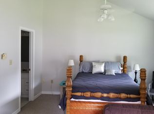 256 Holcomb Blvd #B, Ocean Springs, MS 39564