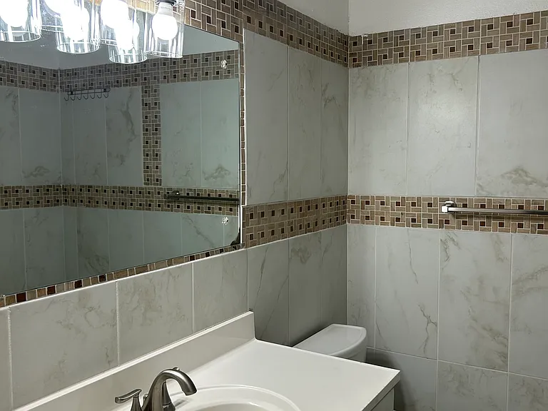 1595 Bellfort Dr — Photo 5