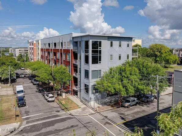 801 N 4th Street #202, Wilmington, NC 28401