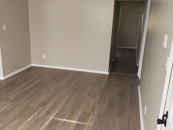4th image of 6228 Kathryn Ct #B