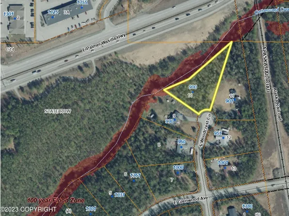 900 S Woodcrest Cir, Wasilla, AK 99654