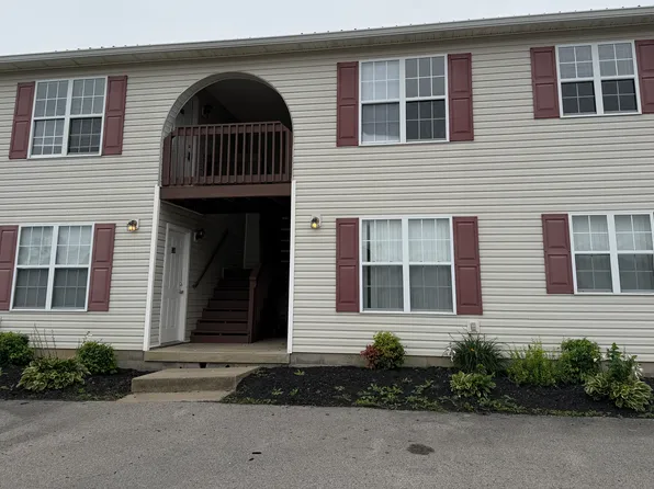 132-138 Grinder Ct, Nicholasville, KY 40356