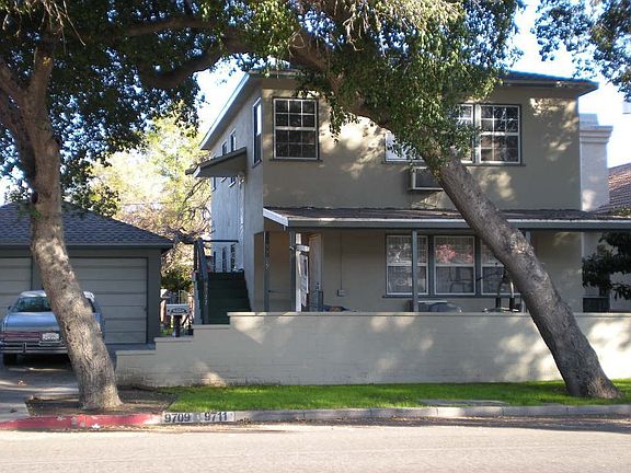 3rd image of 9703 Woodruff Ave