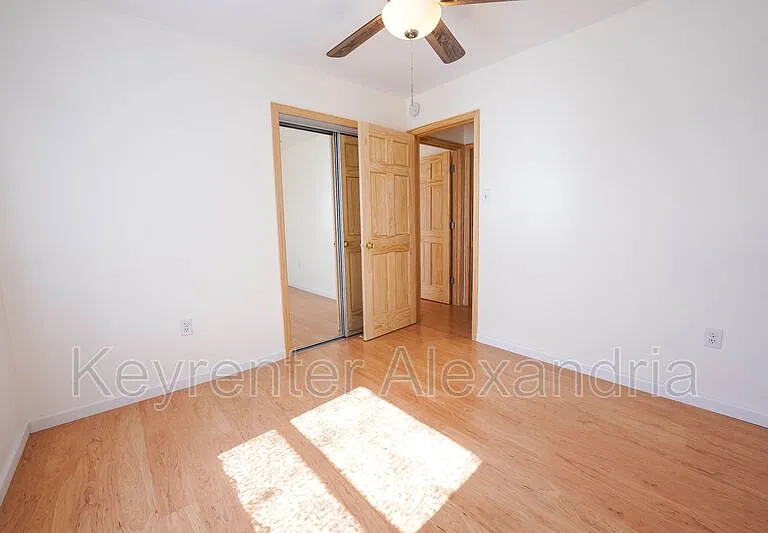 7123 Red Horse Tavern Ln — Photo 24