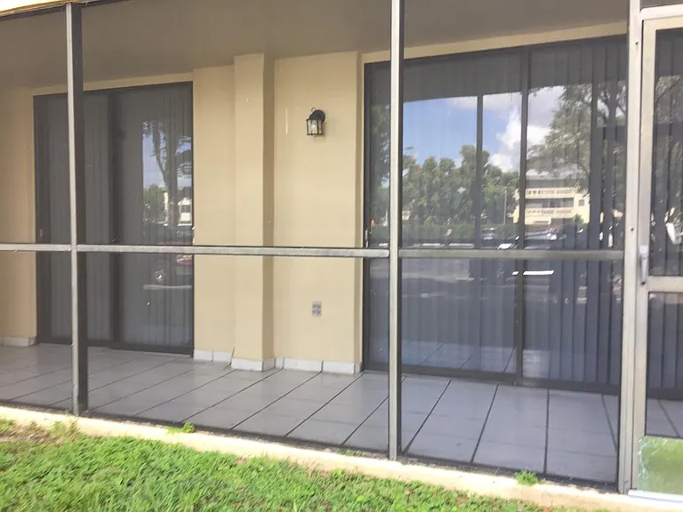 Screened Porch