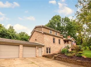 119 Mingo Circle Dr, Finleyville, PA 15332