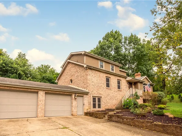 119 Mingo Circle Dr, Finleyville, PA 15332