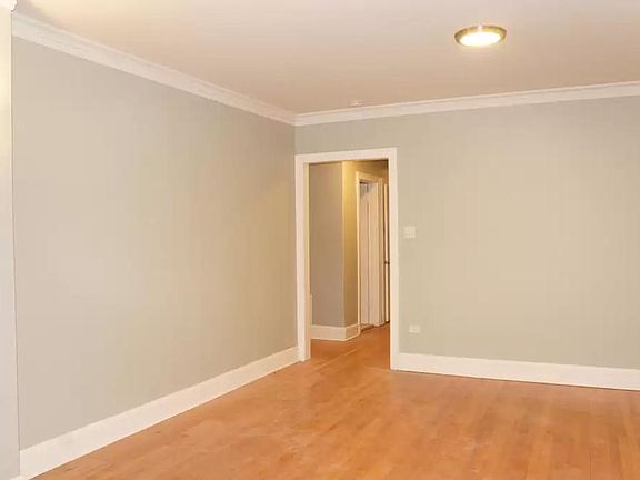 5th image of 2740 W Winnemac Ave #3F