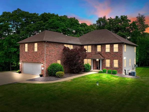 10926 N Autumn Trl, Brimfield, IL 61517