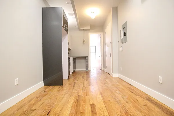 Rented by Nooklyn NYC LLC | media 20